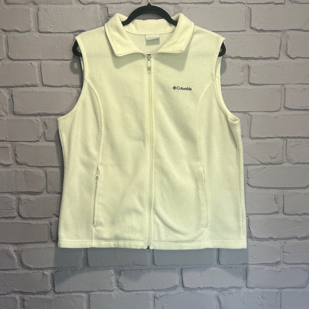 NWOT Columbia Off-White Fleece Vest size XL